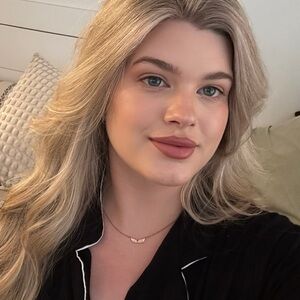 Meet your Posher, Hunter